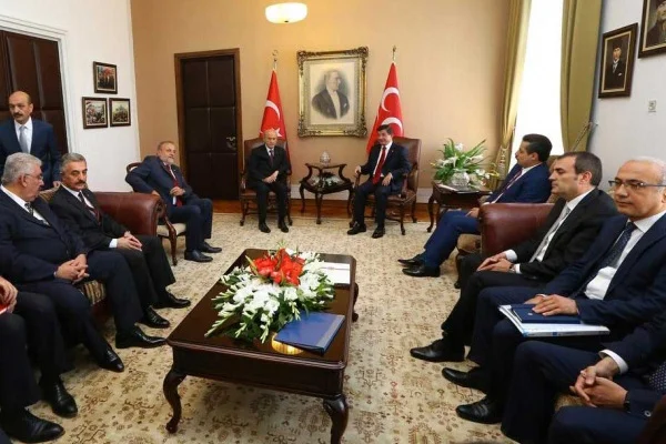 Davutoğlu-Bahçeli görüşmesinin perde arkası
