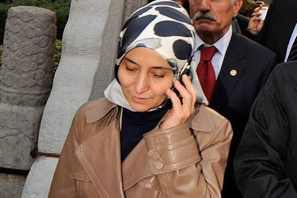 Davutoğlu çifti kaçırılan sağlık personeliyle görüştü