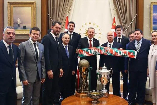 Erdoğan İzmir'e müjdeyi verdi