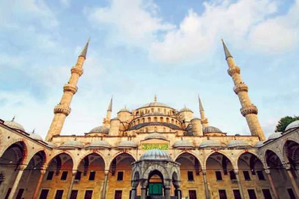Göçelim imanla bayram edelim!