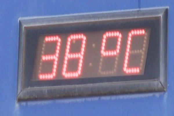İstanbul 38 dereceyi gördü