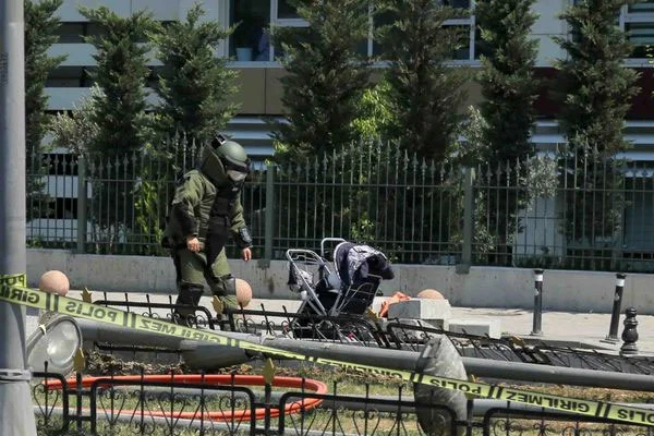 İstanbul'da 'bomba' alarmı