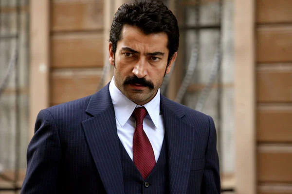 Kenan İmirzalıoğlu'na Deniz Gezmiş tepkisi!