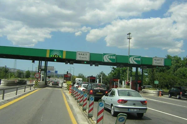 Köprü ve otoyolların gelirleri arttı