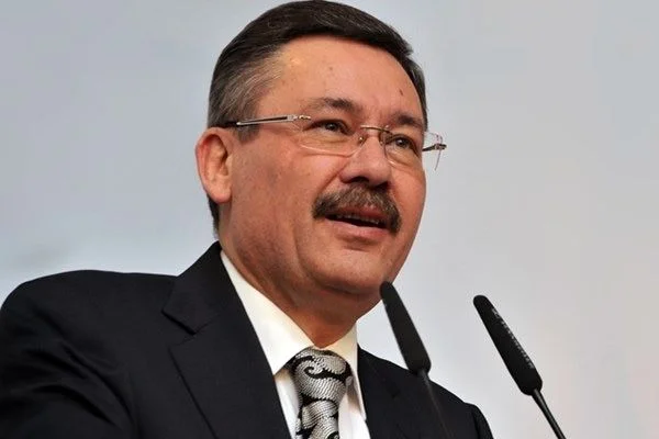 Melih Gökçek, CHP'yi karıştıracak