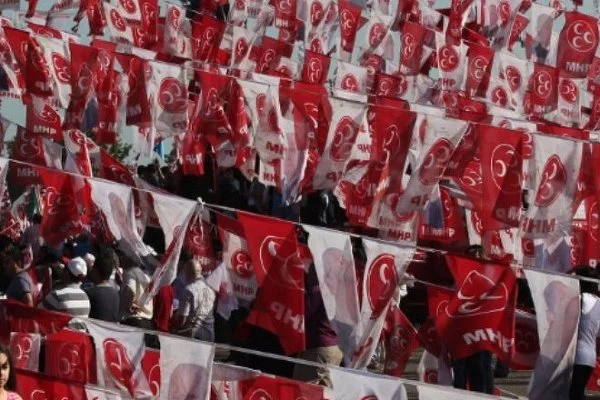 MHP'de Sinan Oğan depremi
