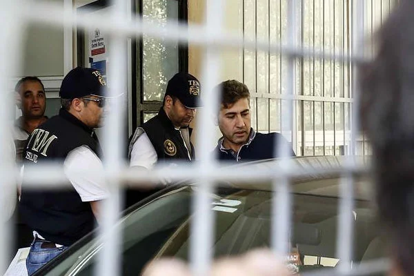 ''Paralel yapı'' operasyonu: 21 gözaltı