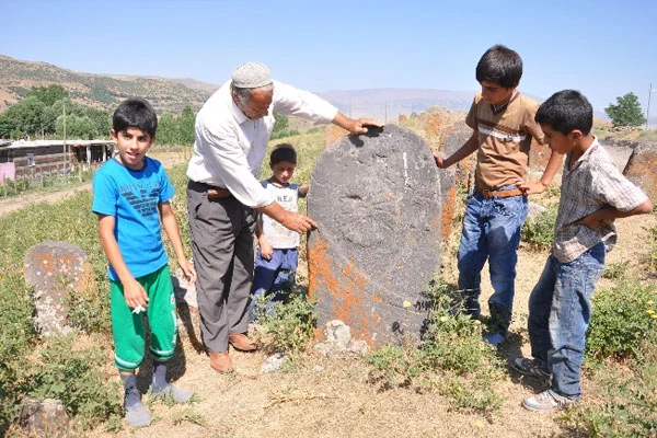 Selçuklu Mezarlığı yok oluyor
