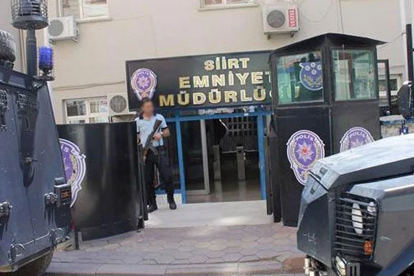 Siirt'te HDP'ye operasyon