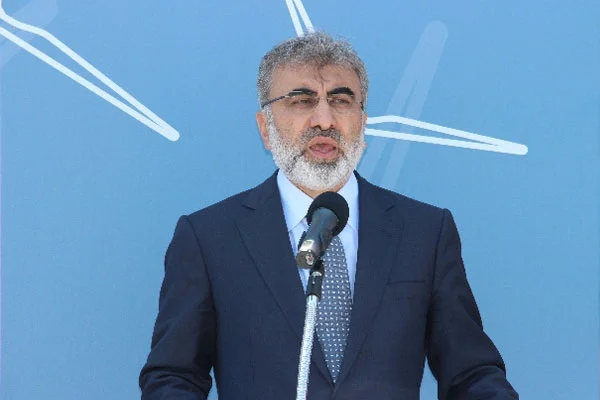 Taner Yıldız'dan petrol açıklaması