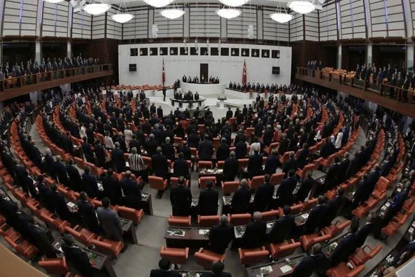 TBMM bugün olağanüstü toplanıyor: Gündem 'terör'