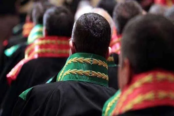 Telekulakçı savcı-hakimler açığa alındı