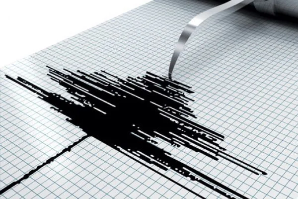 Adana'da korkutan deprem