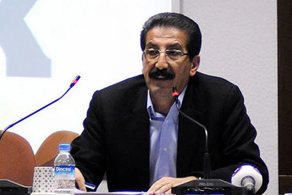 Bakan Çelik'e canlı yayında tepki