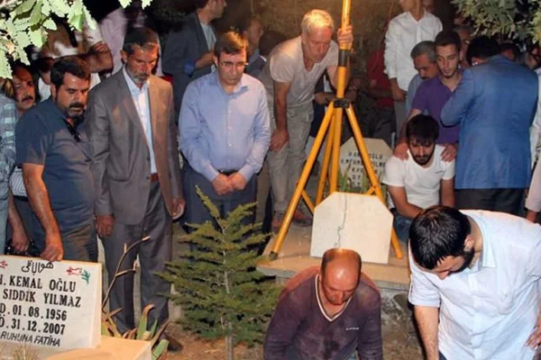Bakan Yılmaz'ın acı günü