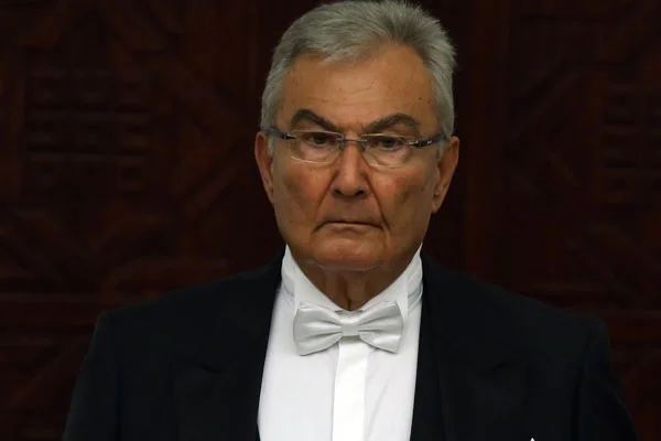 Baykal: Davutoğlu gel bakan ol dese...