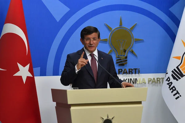 Davutoğlu, yarbayın sözlerine 'Kardeş acısı' dedi