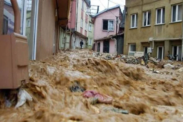 Doğu için sel ve heyelan uyarısı