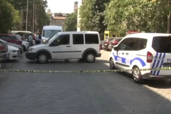 Eski adliye önünde mühimmat bulundu