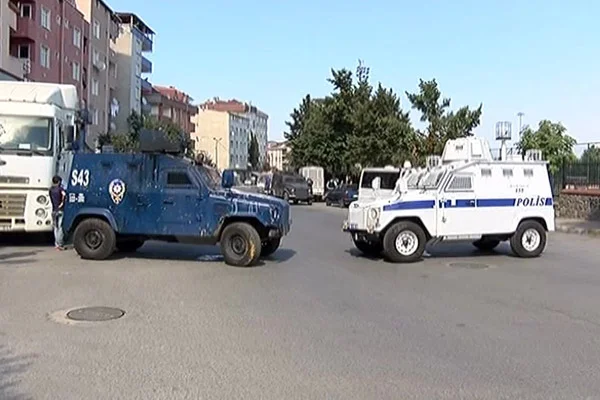Gazi Mahallesi'nde şüpheli araç alarmı