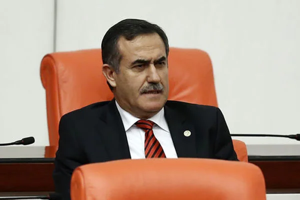 İhsan Özkes bakan mı oluyor?