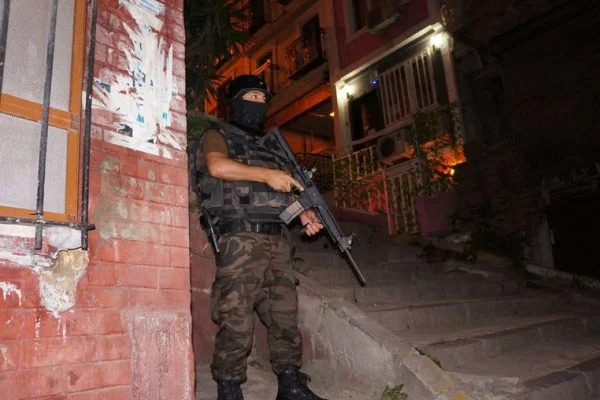 İstanbul'da dev uyuşturucu operasyonu