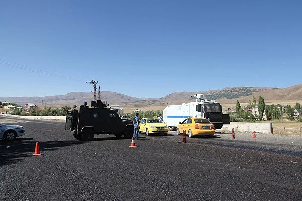 Jandarma komutanlığına taciz ateşi