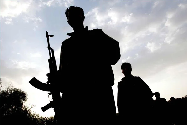 Kaçırılan polislerden 24 gündür haber yok