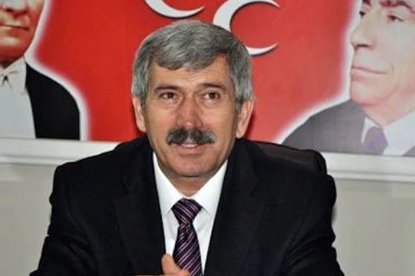 MHP'de Tuğrul Türkeş isyanı büyüyor