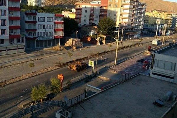 'Özerklik' ilan eden 29 kişi aranıyor
