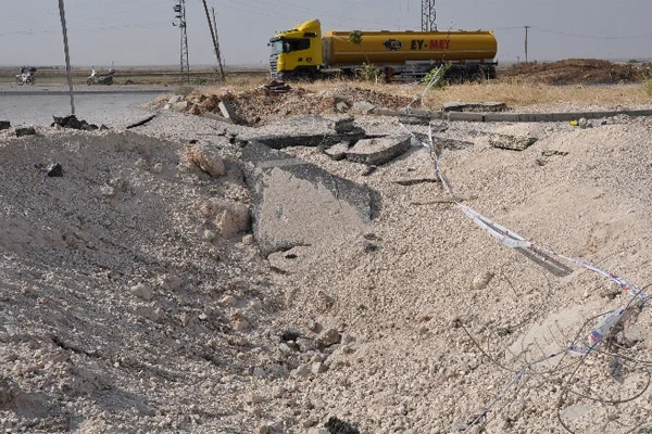 PKK İpekyolu'nu bombaladı