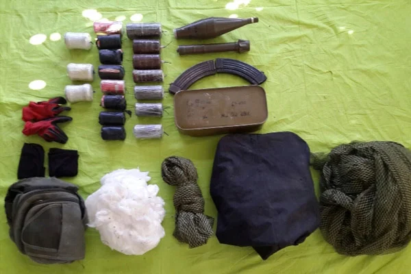 PKK mezarlıklara mühimmat sakladı