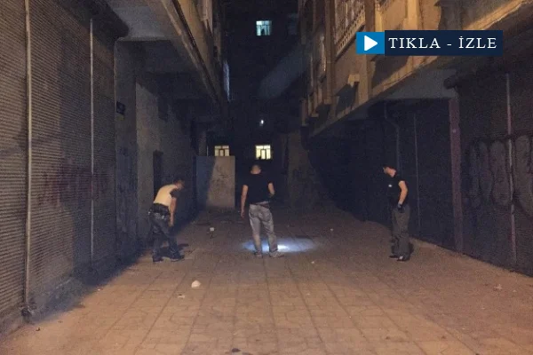 Sigarasına çakmak isteyen gence ateş ettiler