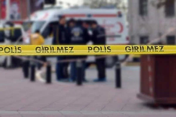 Silvan'da polis merkezine bombalı saldırı