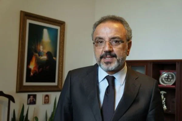 Sırrı Sakık maaşını Hopa'ya bağışladı