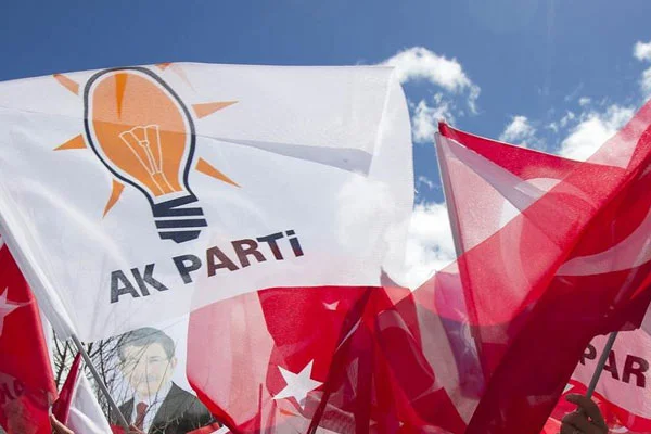 AK Parti'de 238 vekil adayı değişti