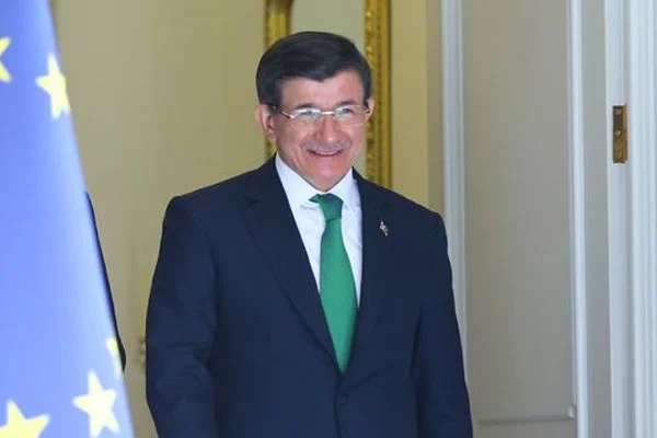 AK Parti'de Ahmet Davutoğlu tek aday