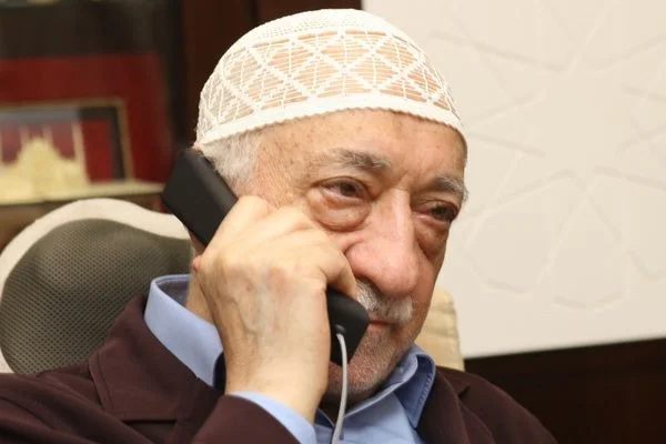 Akşam: Gülen'den 'HDP'ye oy verin' talimatı