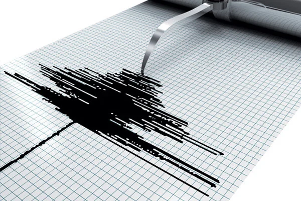 Antalya'da korkutan deprem