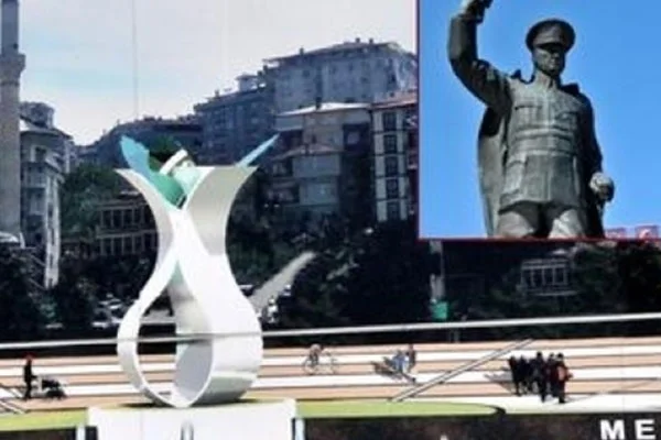 'Atatürk Anıtı gidiyor çay bardağı geliyor'