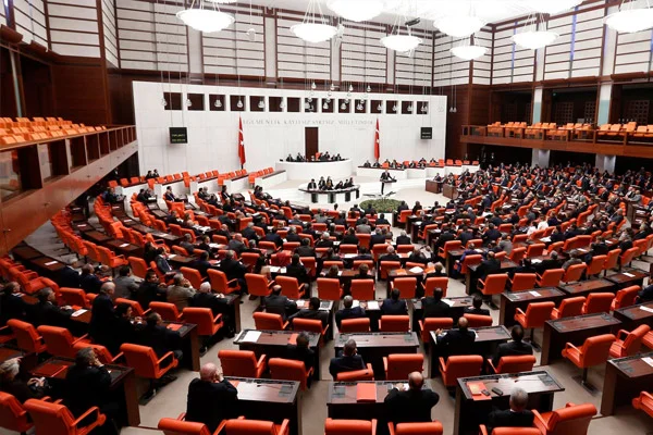 CHP'den emekliye bayram ikramiyesi teklifi
