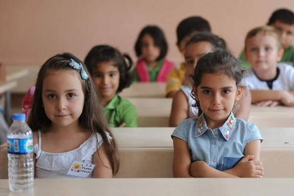 Çocuklar okul korkusunu nasıl aşabilir ?