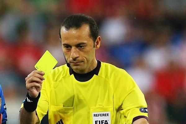 Cüneyt Çakır'a ceza!