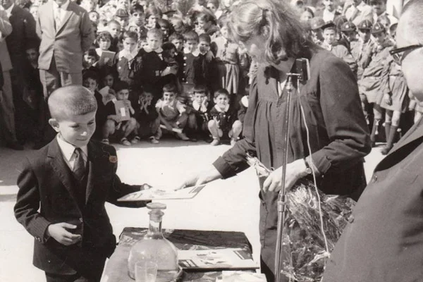 Davutoğlu'ndan şaşırtan fotoğraf