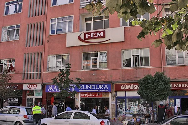 Dershanede 'vergi kaçakçılığı' araması
