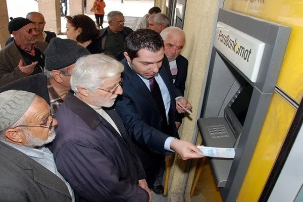 Emekliye zam müjdesi
