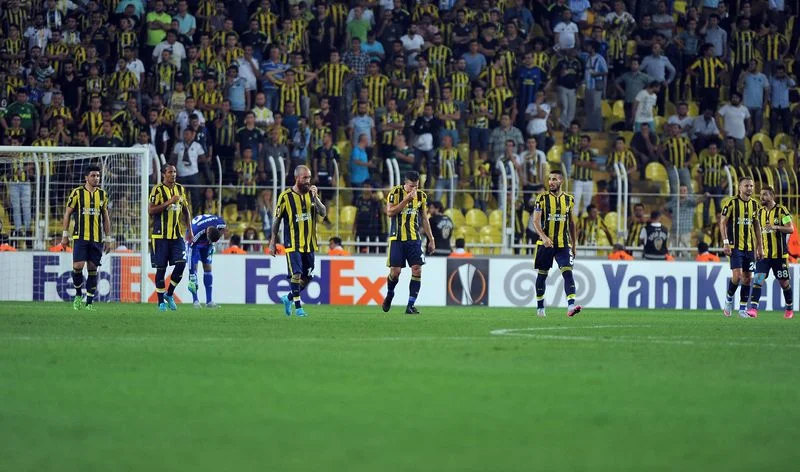 Fenerbahçe sahasında kaybetti