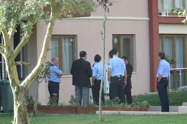 Genç astsubay 10. kattan atladı