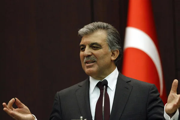 Gül'e: AK Parti'nin başına gelir misiniz?