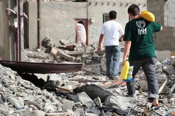 İHH'dan Yemen'de bin aileye gıda dağıtımı